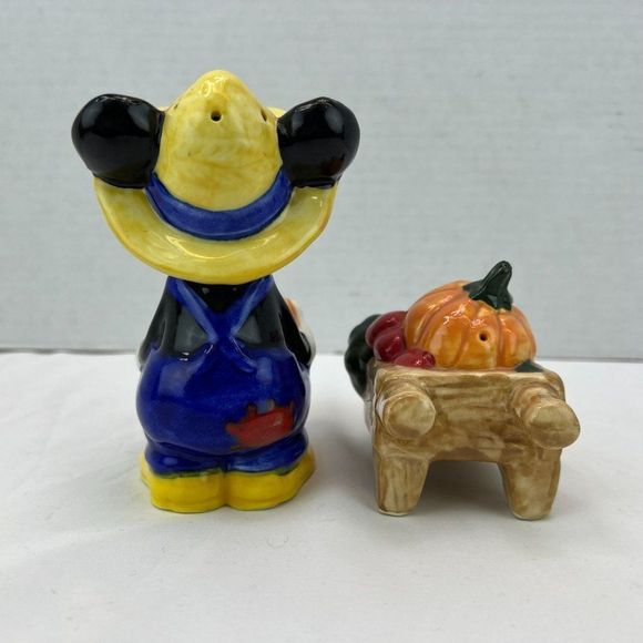 Homegrown Mickey Salt & Pepper Set Thanksgiving Fall Harvest Rare Treasure Craft - Picture 4 of 6
